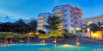 Grand Eska Hotel & Suites